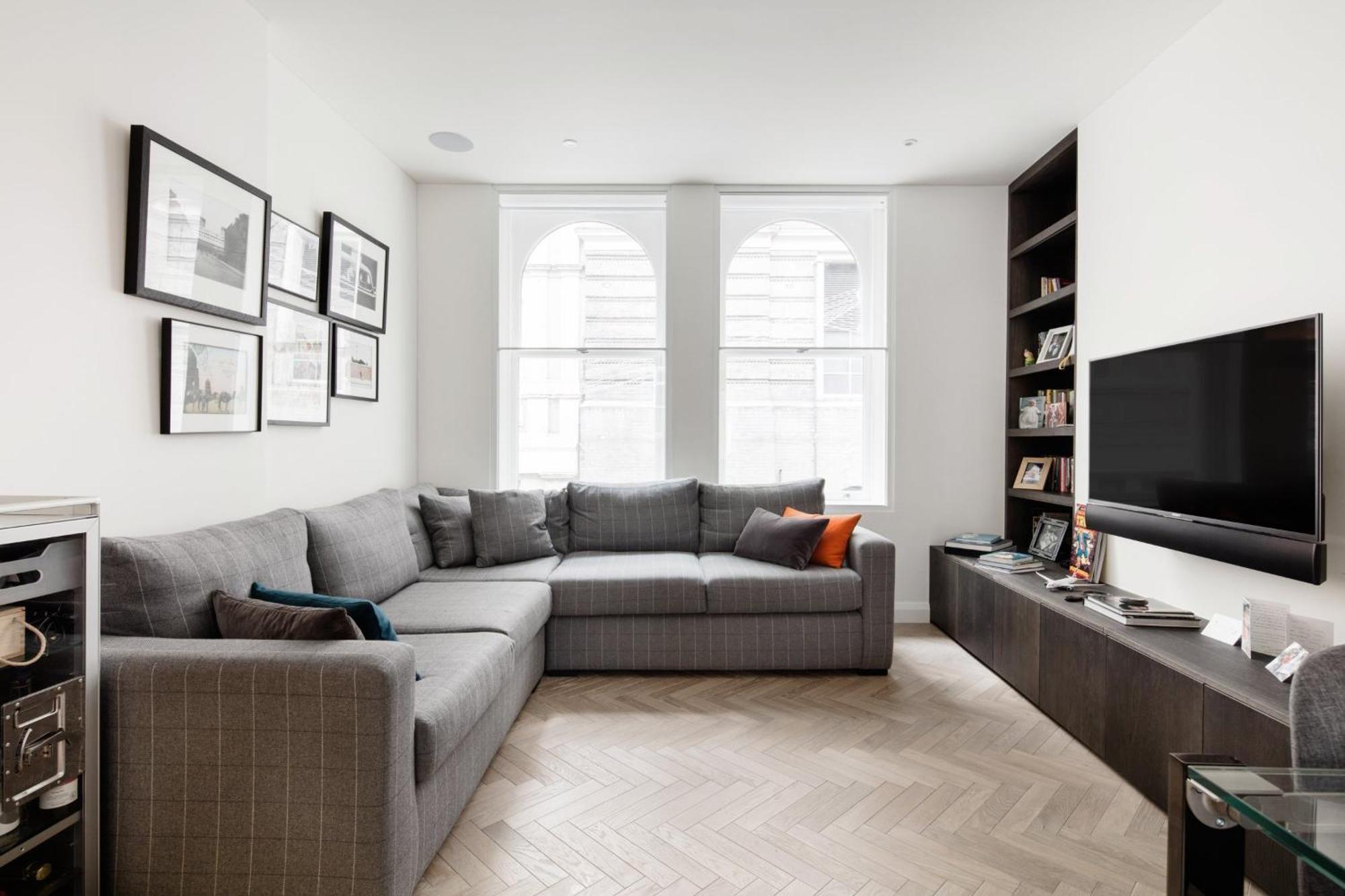 Modern Apartment & Rooms At Charing Cross Londres Exterior foto